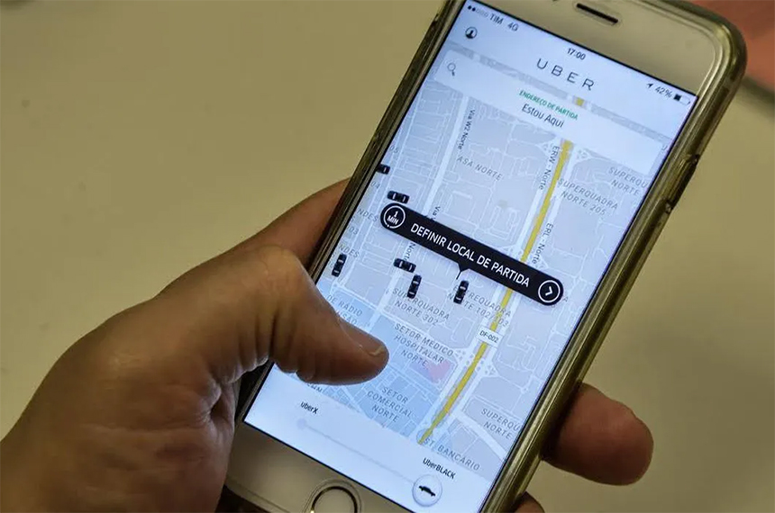 Motoristas de aplicativos paralisam atividades nesta segunda-feira (15)
