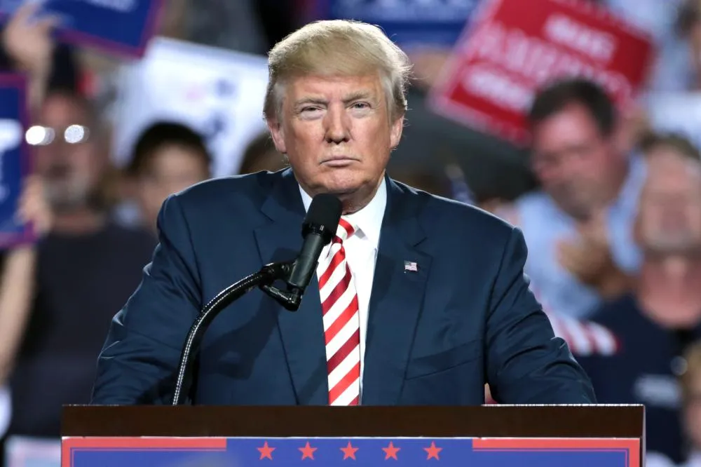 O mundo “trumpicou”!