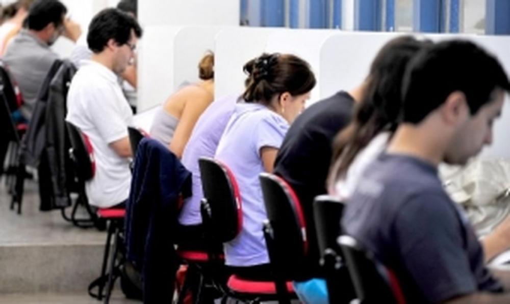 Governo retifica editais do ENEM dos Concursos