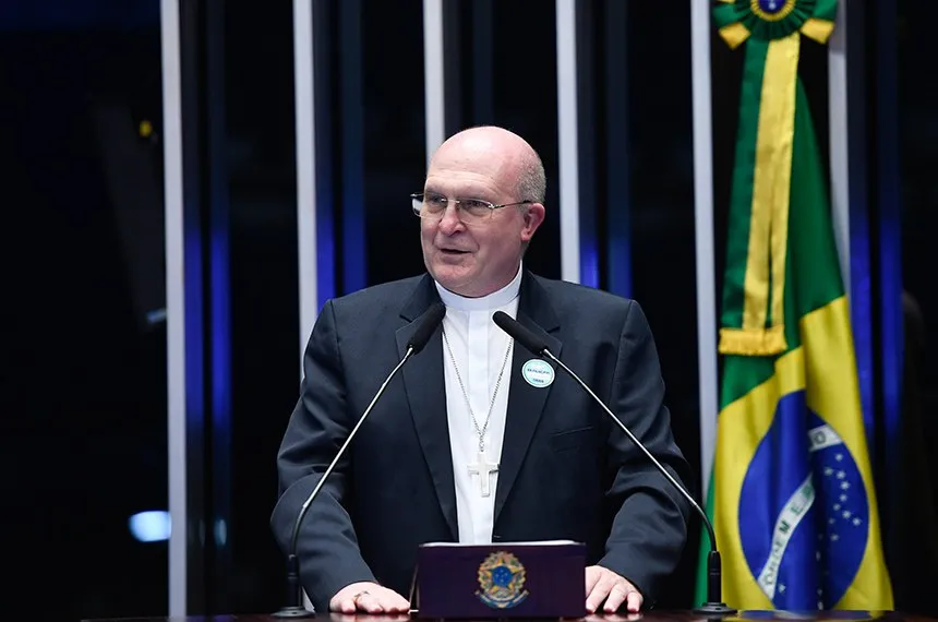 POSTORAL DA PESSOA IDOSA RECEBE HOMENAGENS NO SENADO PELOS 20 ANOS DE CRIAÇÃO