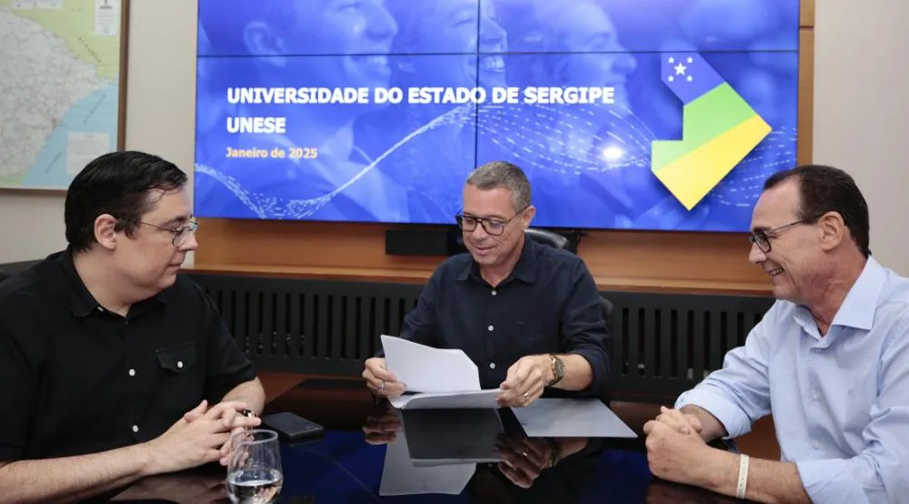 GOVERNO DE SERGIPE CRIA COMISSÃO PARA O CONCURSO PÚBLICO DA EDUCAÇÃO 