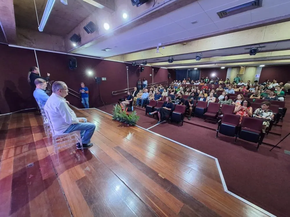 CONSELHO ESTADUAL DE EDUCAÇÃO PROMOVEU EVENTO PARA DEBATER IMPLEMENTAÇÃO DO NOVÍSSIMO ENSINO MÉDIO