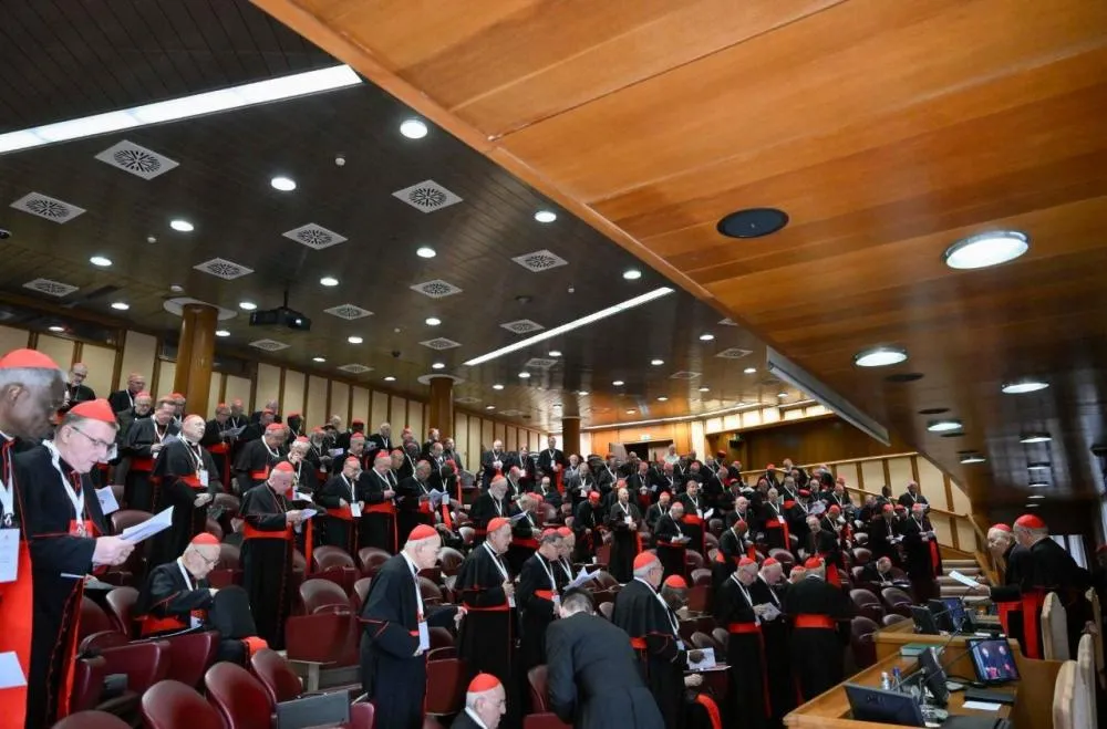 133 CARDEAIS DEVERÃO SE ENCLAUSURAR NA CASA SANTA MARTA PARA O CONCLAVE DO DIA 07 DE MAIO 