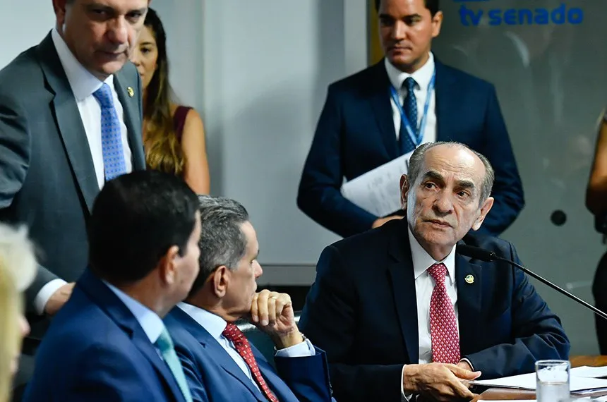 SENADO PODE VOTAR NA QUARTA-FEIRA (14) FIM DA REELEIÇÃO PARA O EXECUTIVO