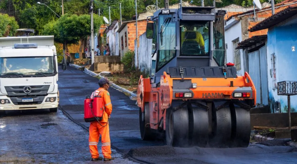  ASFALTAMENTO DE RUAS NA VILA DE SAMAMBAIA E JABIBERI DEVEM INICIAR NESTA QUARTA-FEIRA (11)